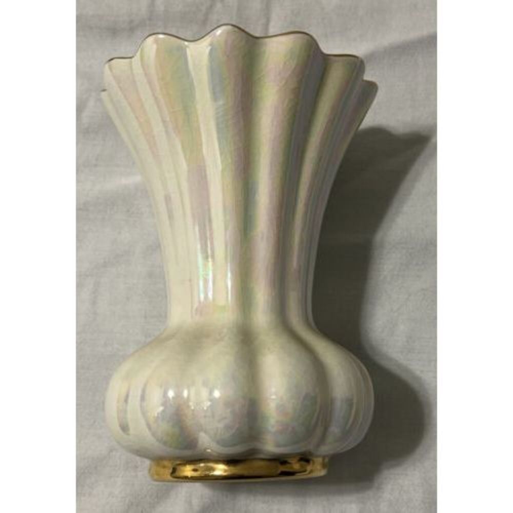 Beautiful Vintage Iridescent Lusterware Vase